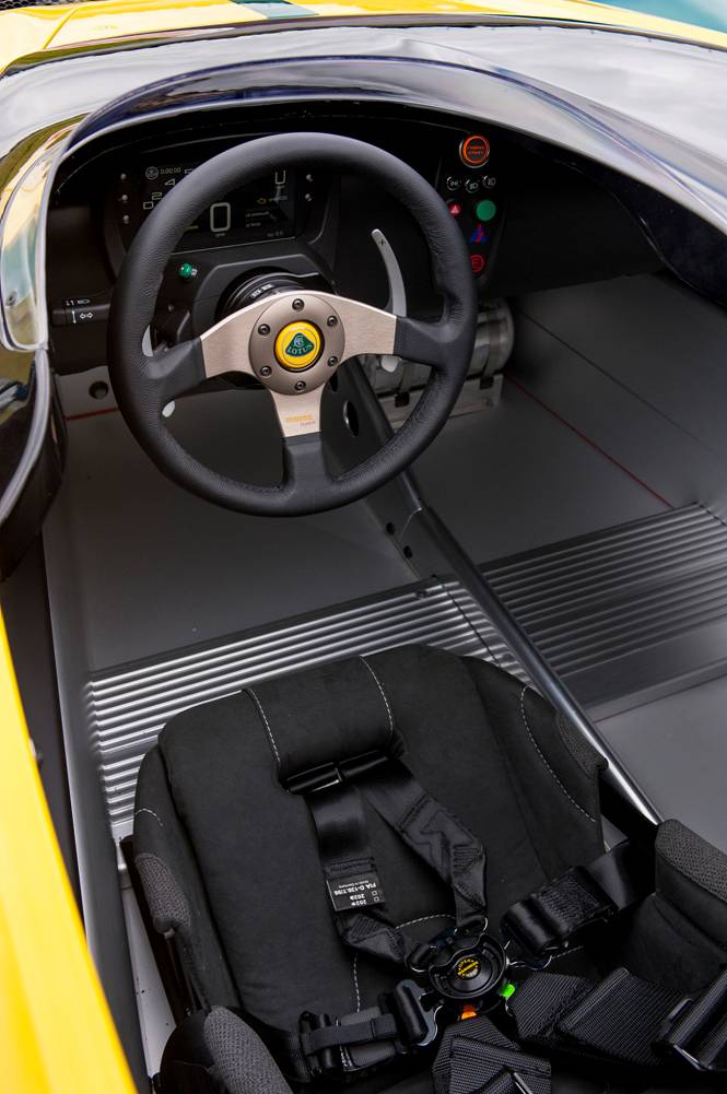 Lotus 311 Interior